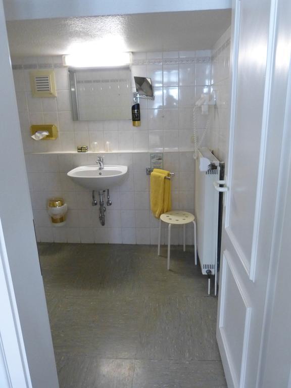 סלה Hotel Am Hehlentor מראה חיצוני תמונה