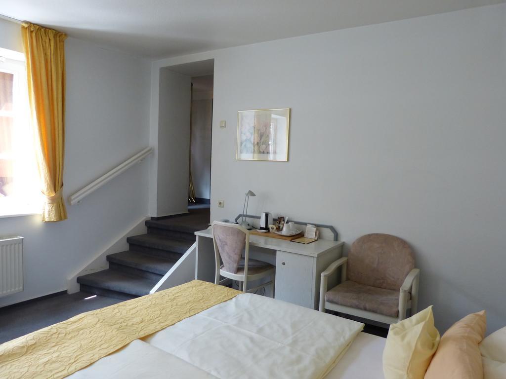 סלה Hotel Am Hehlentor חדר תמונה