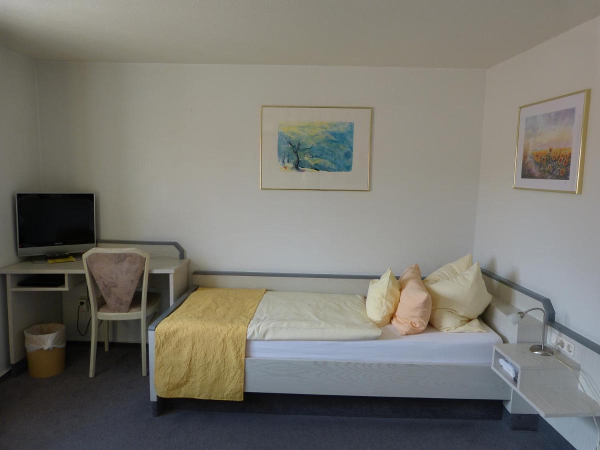 סלה Hotel Am Hehlentor מראה חיצוני תמונה